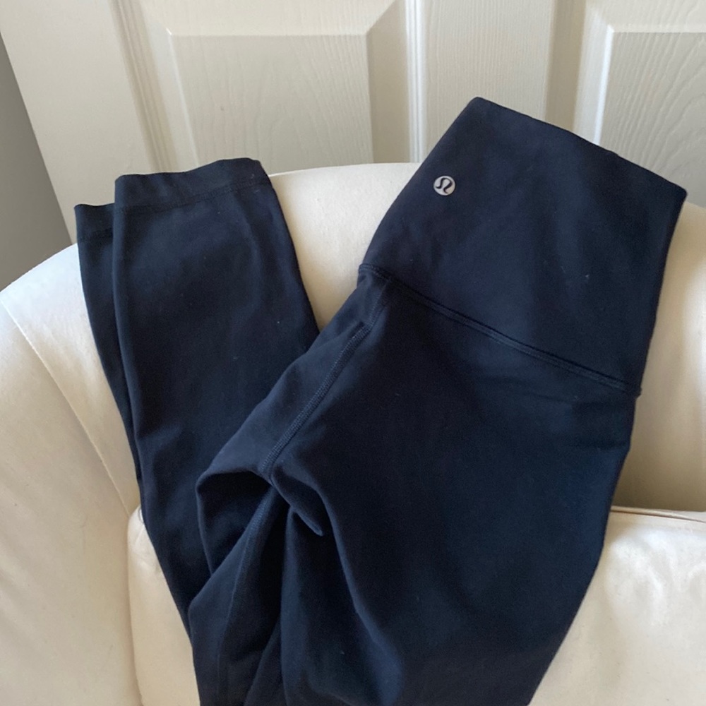Women’s Lululemon leggings